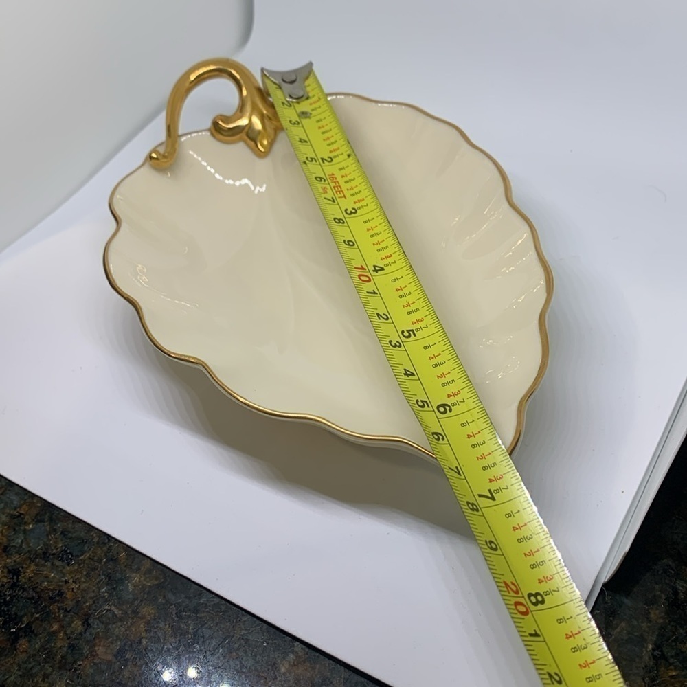 Lenox leaf dish. - Picture 5 of 7